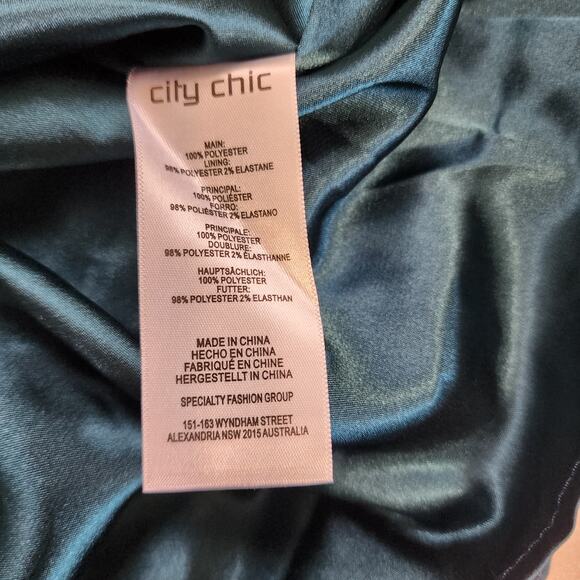 City Chic Womens Honour Pleated  Maxi Dress Plus Size 16 Emerald Green Gown NWT - Picture 9 of 14